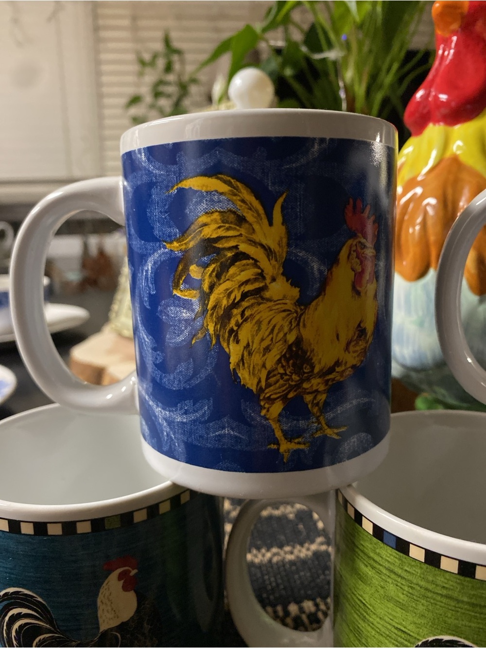 6 SOLD Rooster Themed Ceramic Set of 6 Mugs- Red and Blue - Picture 12 of 13